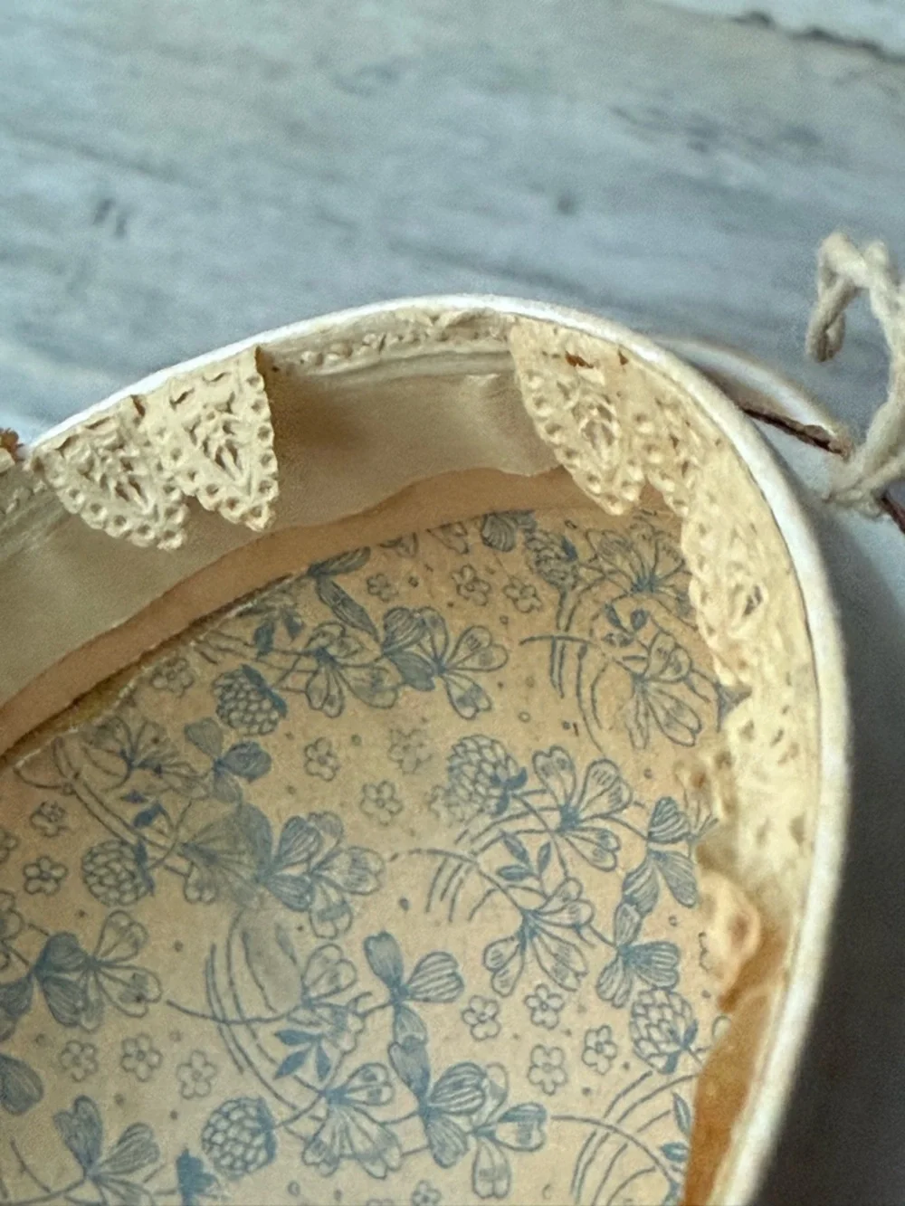 Antique Paper Mache Decorative Easter Egg Candy Container Germany